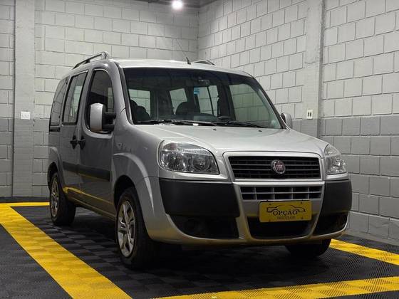 FIAT DOBLÒ 1.8 MPI ESSENCE 7L 16V FLEX 4P MANUAL FIAT DOBLÒ 1.8 MPI ESSENCE 7L 16V FLEX 4P MANUAL